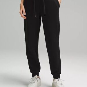 Lululemon Scuba High Rise Jogger
